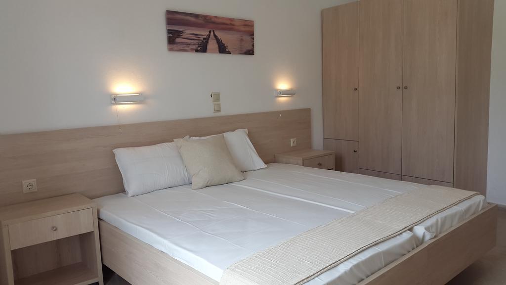 Foteinos Apartments Perivolion Ngoại thất bức ảnh