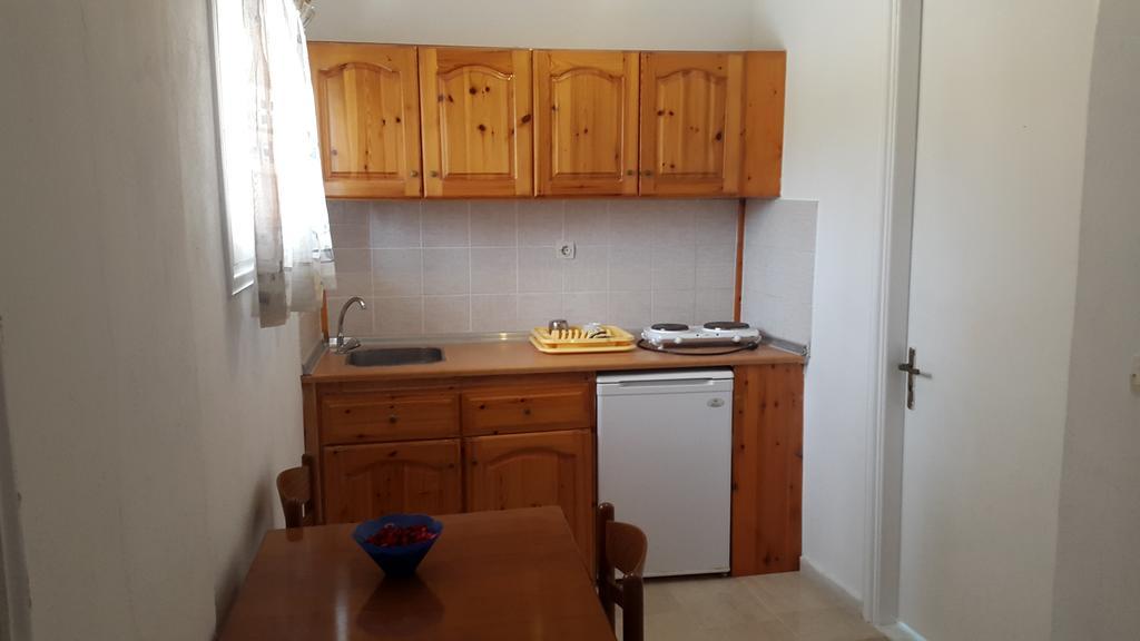 Foteinos Apartments Perivolion Ngoại thất bức ảnh