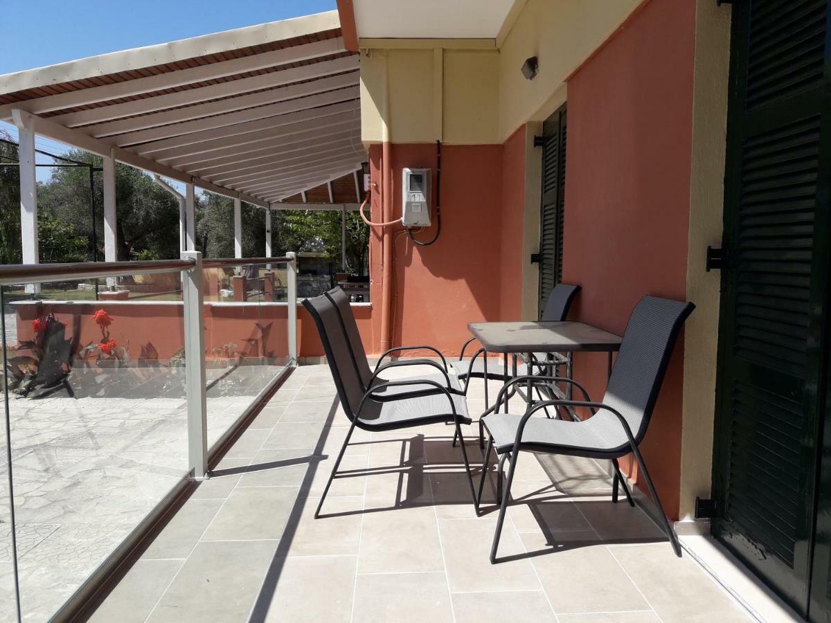 Foteinos Apartments Perivolion Ngoại thất bức ảnh